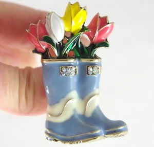 2.25" NAPIER INSPIRADO PRIMAVERA TULIPÁN FLORES EN BOTAS DE AGUA BOTAS DE LLUVIA BROCHE JARDINERO - Imagen 1 de 15