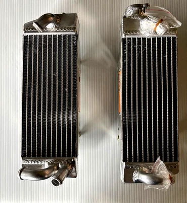 Radiador de aluminio GPI KTM PARA 250/300/380 SX/EXC/MXC 1998-2003 Foto 1 de 4