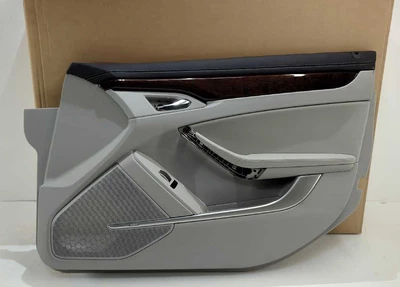 Nuevo panel de moldura de puerta delantera derecha Cadillac genuino OEM 2008-2014 CTS cuero titanio Foto 1 de 4