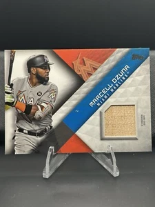 2018 Topps Series 1 Marcell Ozuna Major League Game Used, Material Relic #MLM-MO - Picture 1 of 2