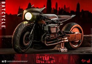 Movie Masterpiece THE BATMAN Batcycle Hot Toys From Japan Figure PVC