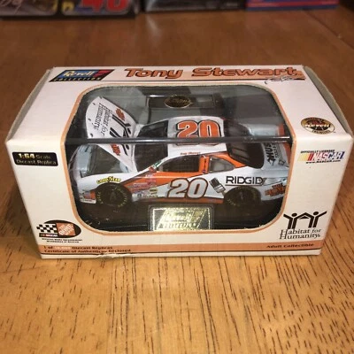 Pontiac #20 1999 Home Depot/Hábitat for Humanity Tony Stewart Revell 1:64 novato Foto 1 de 4