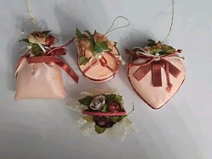 Victorian Ornate Floral Peach Christmas Ornament Set of 4 - Picture 1 of 2