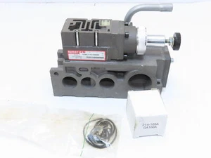 NEW NUMATICS 153RS115C000000 Valve - Picture 1 of 13