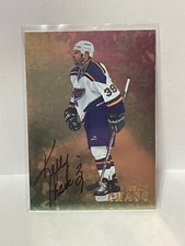 1998-99 Be A Player Gold Autograph #276 KELLY CHASE