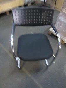 Vitra Visavis Besprechungsstuhl Konferenzstuhl Büromöbel Freischwinger - Bild 1 von 14
