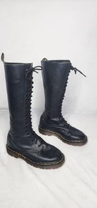 Dr Doc Martens 20-Eye England Black Leather Combat Womens Boots Size UK 4 US 5.5 - Picture 1 of 15