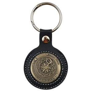 1 Stück AA Medaillon Halter Schlüsselanhänger Leder Münzhalter für Glücksmünzen Token - Bild 1 von 7