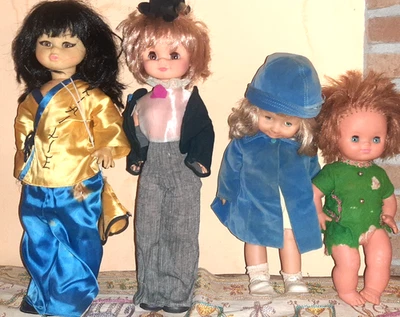 LOTTO  5   BAMBOLE   VINTAGE  - Immagine 1 di 3