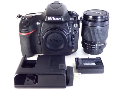 Nikon D800 Digital SLR Camera Body 36.3MP + AF Nikkor 28-80mm FX Lens Set Japan! - Image 1 of 4
