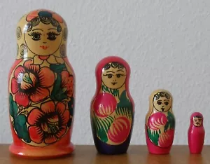 Russische Matroschka, Alte Babuschka, Vintage-Matrjoschka! 4 Holzpuppen! 16 cm - Bild 1 von 2