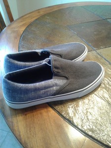 old navy mens slip on shoes