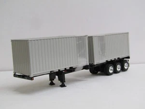 DCP black tri axle container trailer w/2 gray 20ft containers 1/64 new no box - Bild 1 von 5