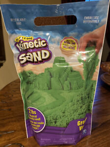Kinetic Sand The Original Moldable Sensory Play Sand, Green, 2 Pounds. Nwt