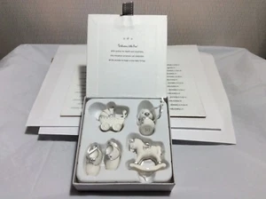 CONJUNTO DE CUATRO MINIATURAS DE PORCELANA 2016 ADORNOS HALLMARK BIENVENIDA BEBÉ NUEVO CON CAJA - Imagen 1 de 2