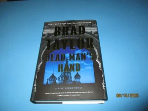 Neu Brad Taylor Dead Man's Hand Hardcover Erstausgabe 450 Seiten KOSTENLOSER VERSAND USA - Bild 1 von 5
