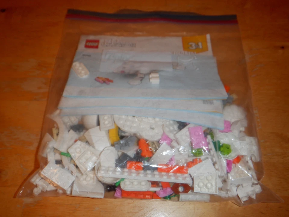 LEGO Creator 3 in 1: White Rabbit (31133) used complete with instructions - Image 1 of 1