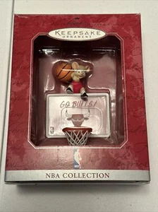 CHICAGO BULLS Hallmark Keepsake Ornament - 1998 NBA Collection Series USED - Picture 1 of 9