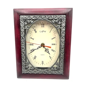 Reloj de mesa o pared de cuarzo Ashbury estilo antiguo con marco ornamentado número romano - Imagen 1 de 3