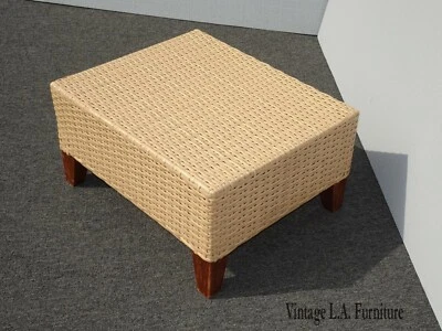 Reposapiés otomano vintage francés tejido plástico Foto 1 de 4