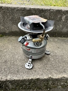 Coleman Feather 442 Benzin Camping Gas Kocher Benzinkocher ungeprüft Bastlerware - Bild 1 von 5