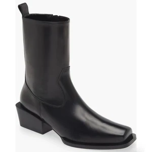 Aeyde Bill Bootie (Women) black boots size 37 or US 6 $625.00 retail price - Picture 1 of 9
