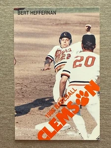 CBB 1986 CLEMSON TIGERS College Baseball Schedule BERT HEFFERNAN University - Foto 1 di 2
