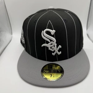 New Era 59FIFTY Chicago White Sox Black/Gray Pinstripe Fitted Hat 7 1/8 New - Picture 1 of 6