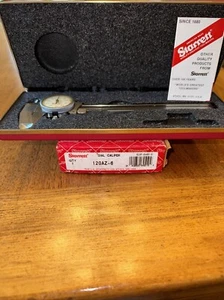 NOS Starrett 6" QUADRANTE PINZA n. 120AZ-6 con custodia e scatola originali mai usato liscio - Foto 1 di 18
