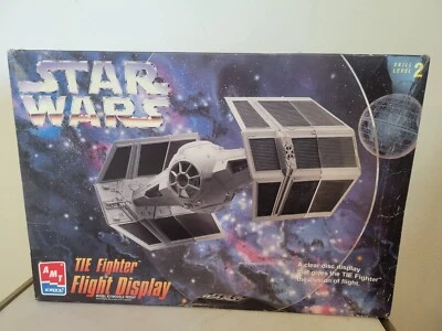 Star Wars AMT ERTL TIE Fighter Model 1995 3316 Skill Level 2 Complete - Image 1 of 4