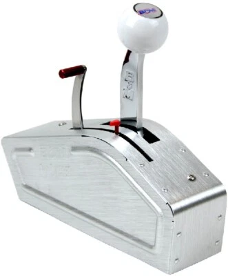 B&M AUTO PRO RATCHET SHIFTER,UNIVERSAL 3/4 SPD,ALUMINUM COVER,CHROME STICK,TH400 - Image 1 of 4