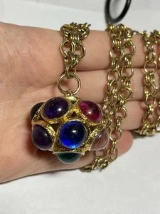 Collana anni 80 stile Gripoix sfera dichiarazione tono gioiello catena tono oro RR1632 - Foto 1 di 7