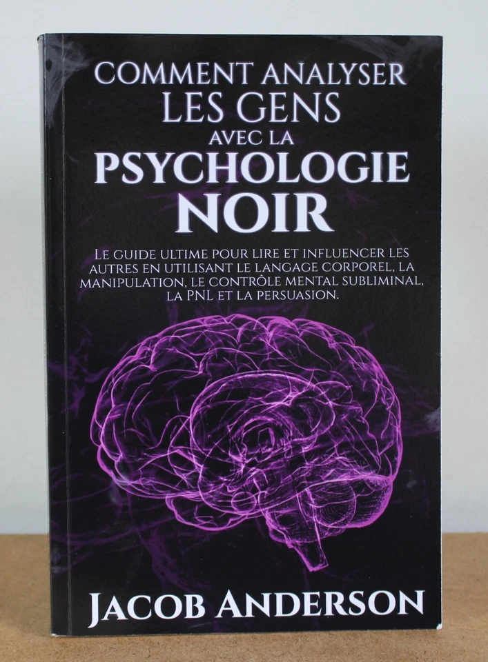 Comment analyser les gens avec la psychologie noire Jacob Anderson 2022 - Photo 1/4
