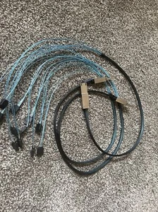 Mini-SAS SFF-8088 26P to 4 X SATA 7 Pin Cable - 1 Meter - Picture 1 of 1