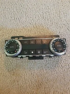 2009-2010 Mercedes-Benz C300 A/C Heater Climate Control Unit P/N:  204 900 23 03 - Picture 1 of 6