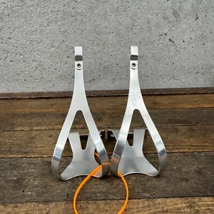 Vintage Campagnolo Record Pedal Toe Clip Set NOS Alloy Wing Italy Reverse Logo - Picture 1 of 12
