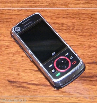 Motorola i856 Debut - Black On Red (Sprint) iDEN Push-To-Talk Cellular Phone - Image 1 of 2