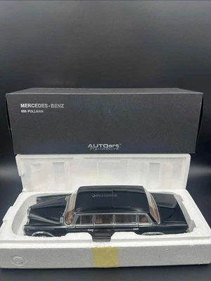 1:18 AUTOart Mercedes - Benz 600 W100 Pullman - Bild 1 von 4