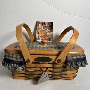 Longaberger 99 Cesto Ricordi Tessuto Fodera Proteggi Spille Coperchio Legno Ricamato - Foto 1 di 19
