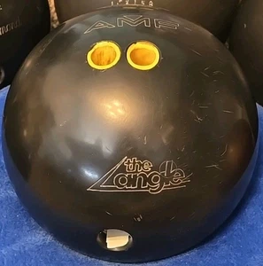 AMF The Angle 16 LB palla da bowling nera forata IUOZ118 vintage  - Foto 1 di 6