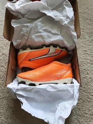 PUMA ULTRA MATCH LL Boy's Soccer Cleats. Size: 1.5 Orange & Black. 107229 01 - Image 1 of 4