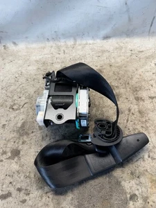 AUDI A5 8T 2011 - 2015 SPORTBACK DRIVERS RIGHT SIDE FRONT SEAT BELT 8T8857706C - Picture 1 of 5