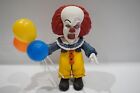 Mezco Designer Series IT Pennywise 1990 Deluxe Figure with Balloons NICE     c15