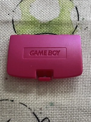 • Cache pile Rouge Rosé GameBoy Color GBC Nintendo Marque Générique • - Photo 1/3