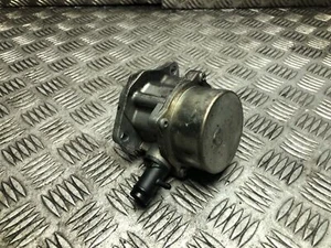 MERCEDES A CLASS W176 2013-2018 1.5 CDI VACUUM PUMP 146505272 - 607951 - Picture 1 of 3
