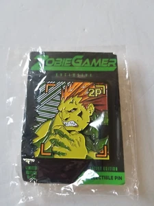 ZOBIE GAMER ENAMEL PIN LE  #045/150 STREET FIGHTER BLANKA - Picture 1 of 2