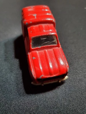 (1059) Majorette Renault 4L rouge 230 1:55 - Photo 1/4