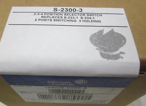 JOHNSON CONTROLS    S-2300-3  SELECTOR  SWITCH - Picture 1 of 1