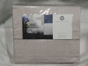 NEW Hotel Collection 525 Thread King/Queen/Twin 4 Piece Bedsheets