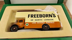 Corgi 97086 Bedford Pantechnicon Freeborns of North London scala 1:50 nuovo con scatola - Foto 1 di 4